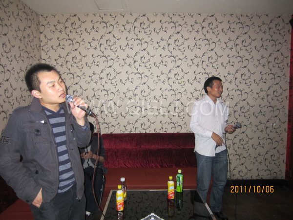 2011年10月，鄭州企鵝糧油機(jī)械有限公司--外貿(mào)部，十一國(guó)慶節(jié)團(tuán)體活動(dòng)！(圖8)