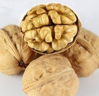 核桃深加工——核桃油，核桃粉，核桃工藝品，活性炭制品(圖1)