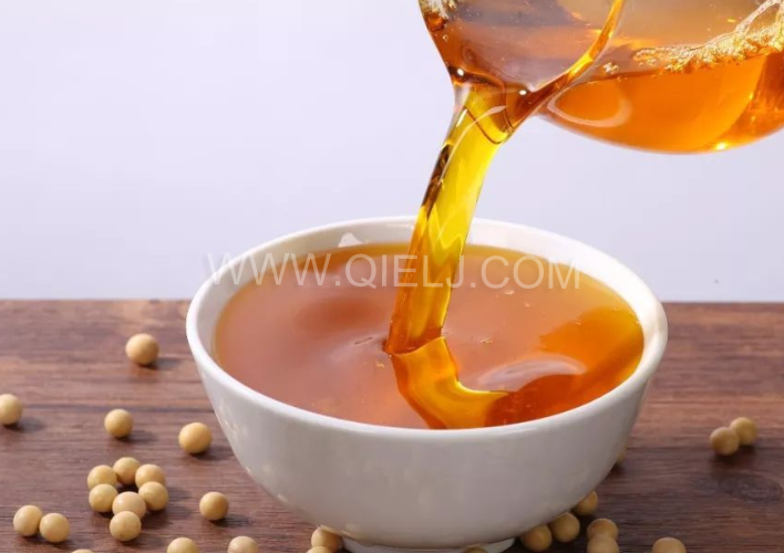 大豆油精煉加工設(shè)備，企鵝優(yōu)化工藝降低生產(chǎn)成本(圖1)